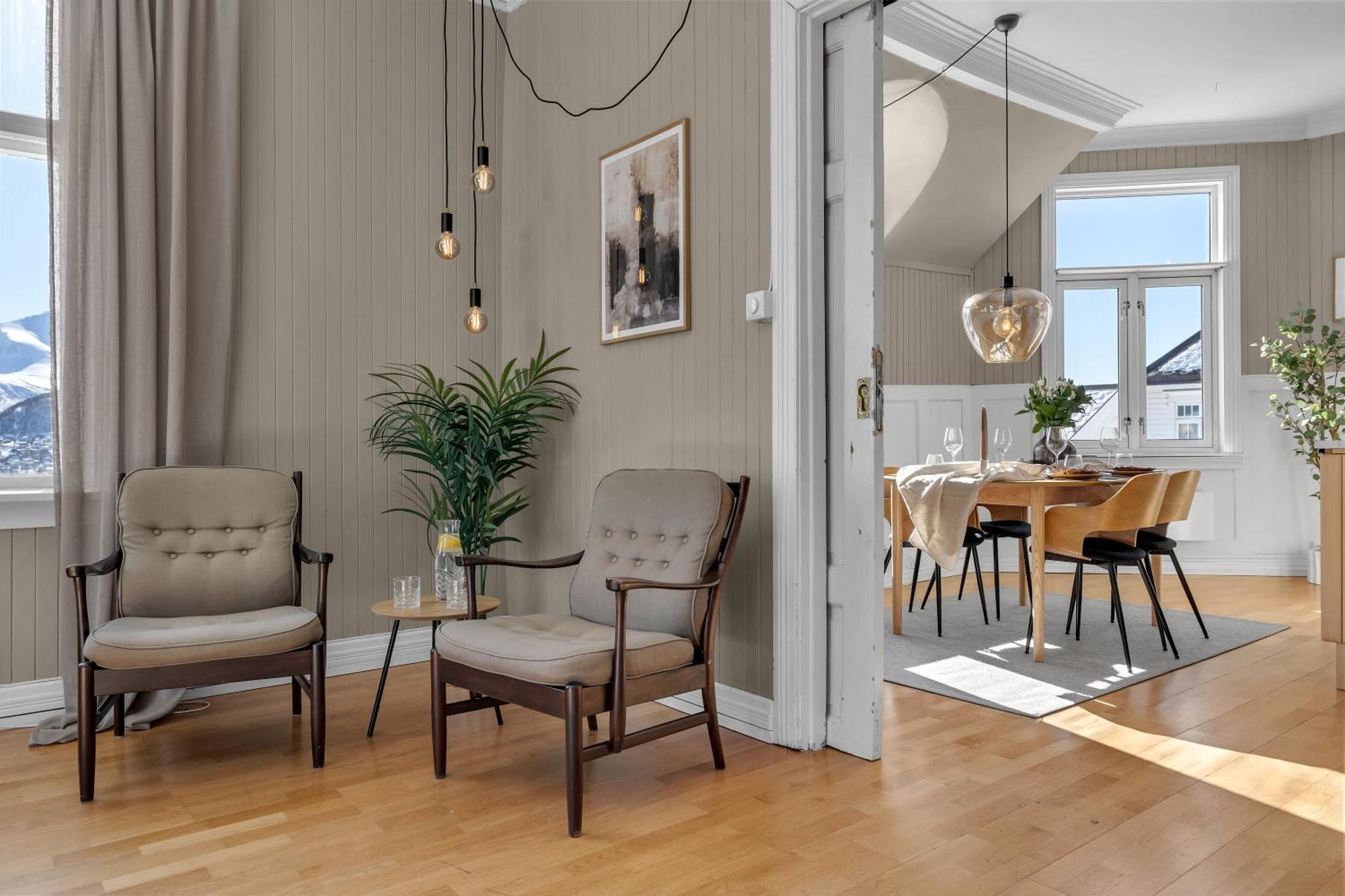 Apartment Lovely Center With Amazing Views And Free Parking! Tromsø