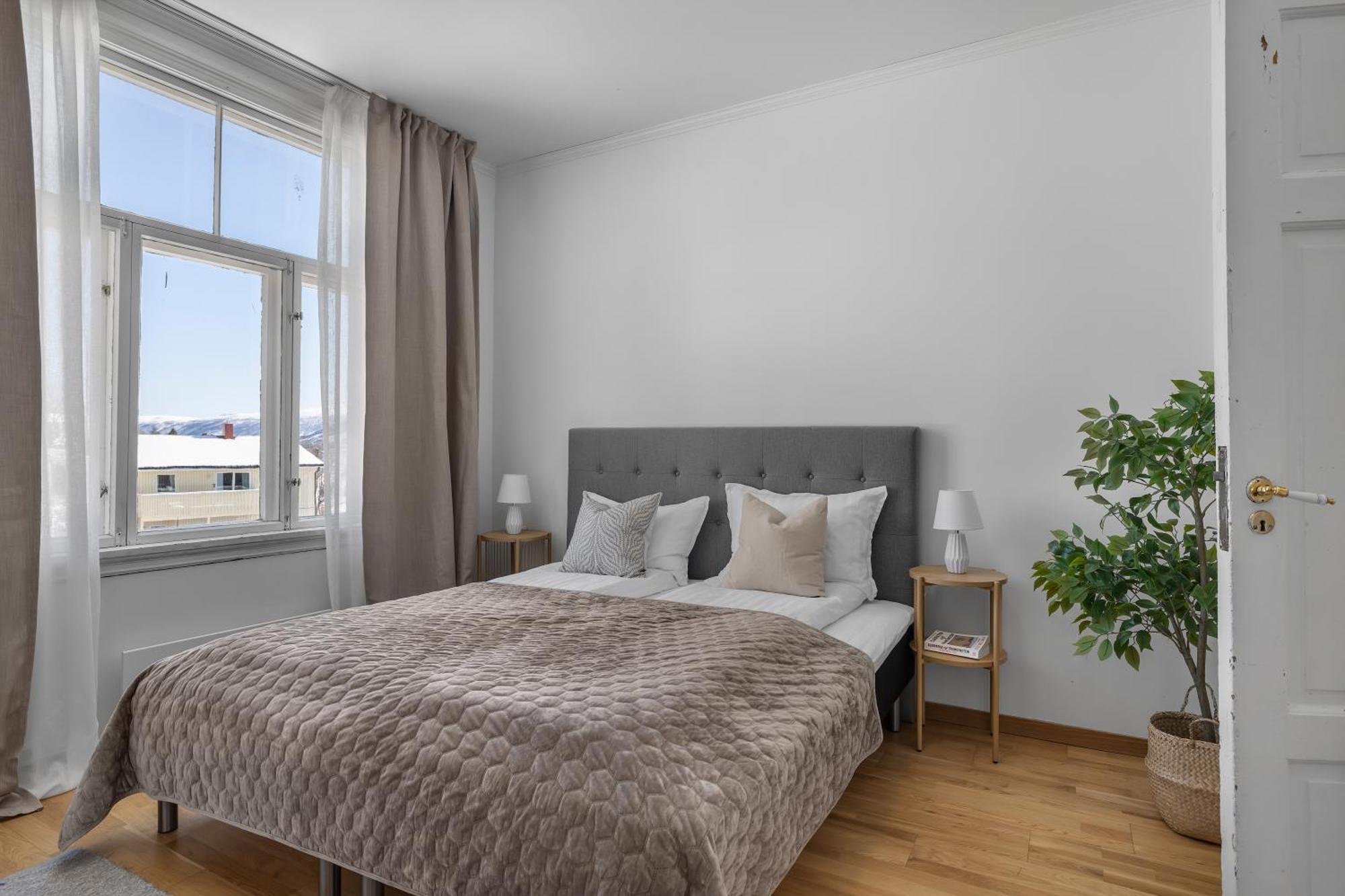 Lovely Center With Amazing Views And Free Parking! Leilighet Tromsø